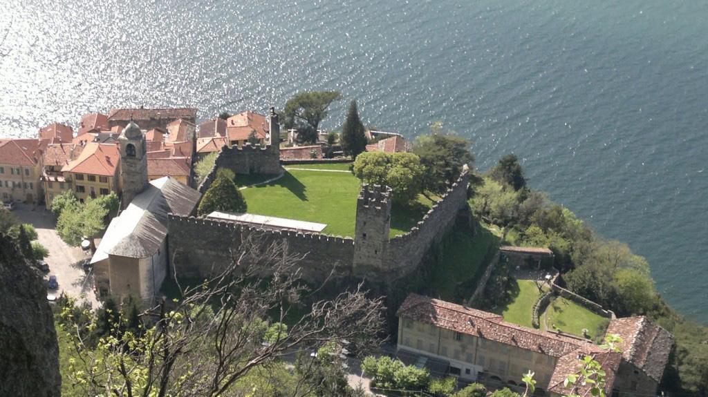 Al Castello Διαμέρισμα Ντέρβιο Εξωτερικό φωτογραφία